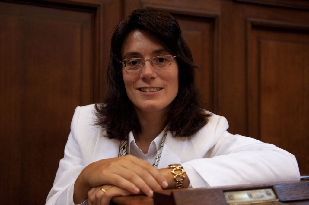 Dirigent-organist Susanna Veerman